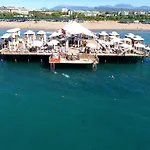 Station touristique Vonresort Elite & Aqua 5*