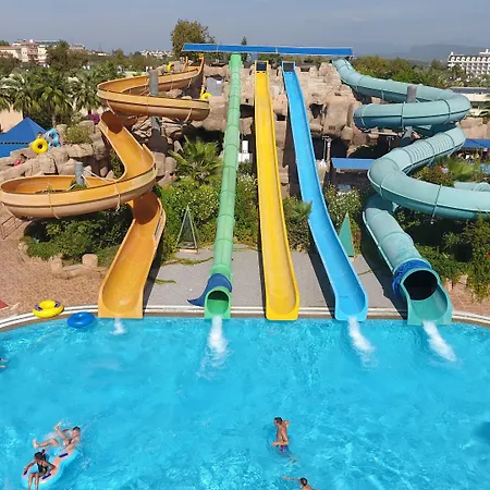 Vonresort Elite & Aqua 5* Side