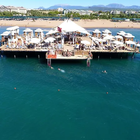 אתר נופש Vonresort Elite & Aqua 5*