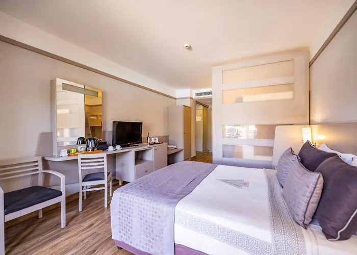 Vonresort Elite & Aqua 5*