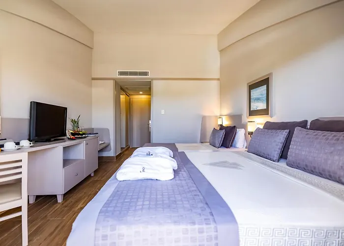 Vonresort Elite & Aqua 5* Side