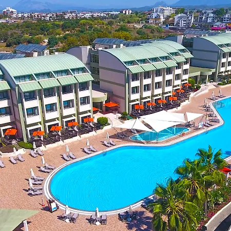 Vonresort Elite & Aqua 5* シダ