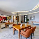 Vonresort Elite & Aqua Resort 5*