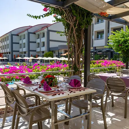 Üdülőközpont Vonresort Elite & Aqua