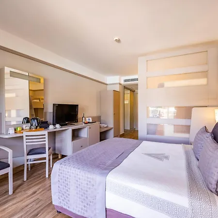 Vonresort Elite & Aqua 5*