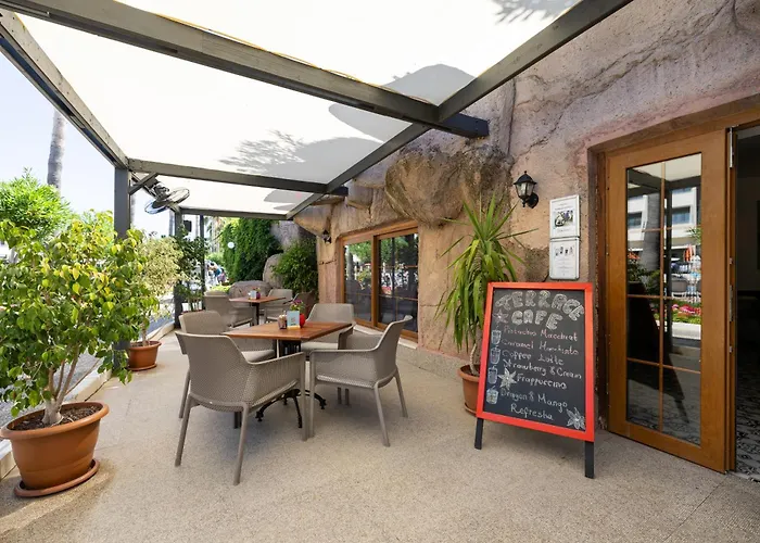 Vonresort Elite & Aqua Resort