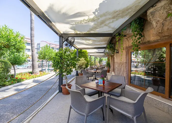 Vonresort Elite & Aqua Курортный комплекс 5*